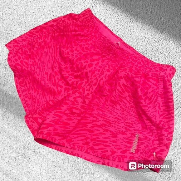 Reebok Ladies Athletic Shorts - Picture 1 of 1